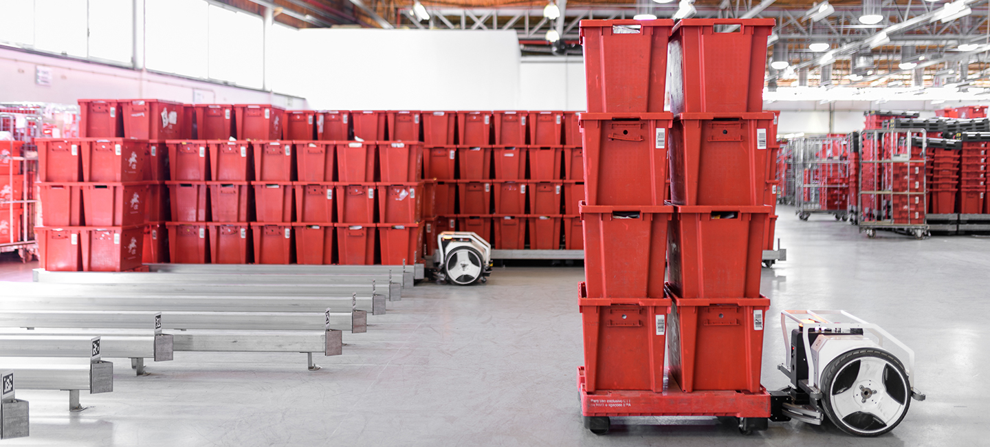 Robô que transporta caixas de correio.